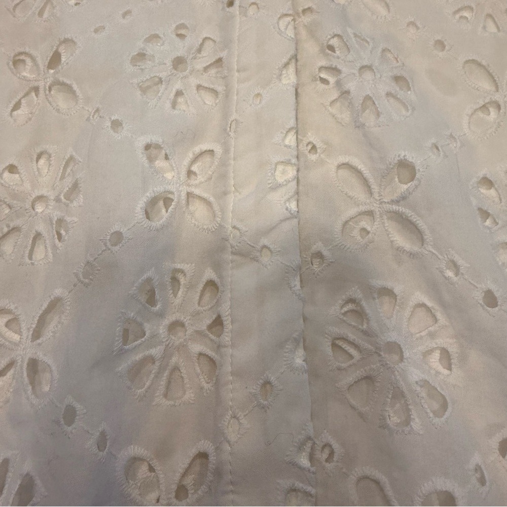 Joe’s Jeans Women’s “The Andie” White Eyelet Top Split V-neck Puff Sleeves Sz XS - Picture 11 of 13